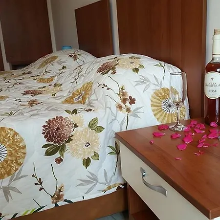 Aquamarine 酒店 奥布佐尔